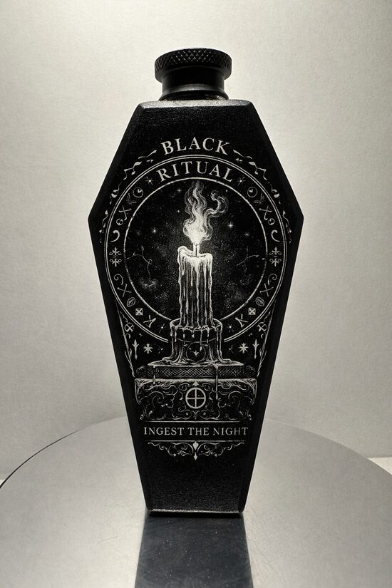 Black Ritual Design taskumatti